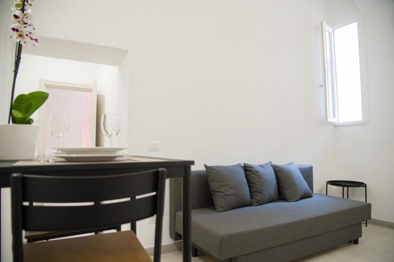 Palazzo Del Golfo Apartment เนเปิลส์ ภายนอก รูปภาพ