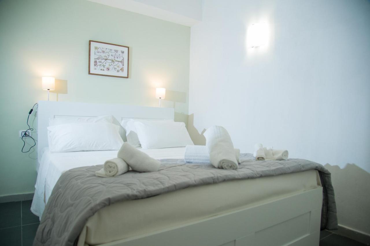 Palazzo Del Golfo Apartment เนเปิลส์ ภายนอก รูปภาพ